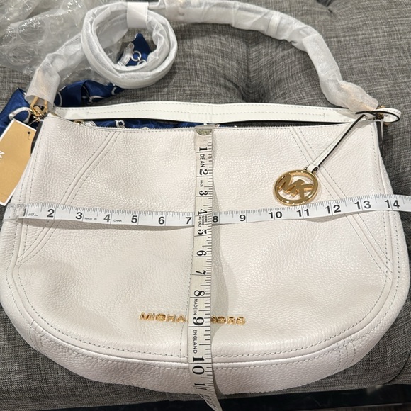 Michael Kors Bag Brooke White Hobo NWT - Picture 15 of 17